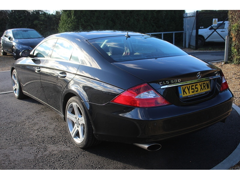 Used Mercedes-Benz CLS 2005 for sale - 76670705: Photo 8