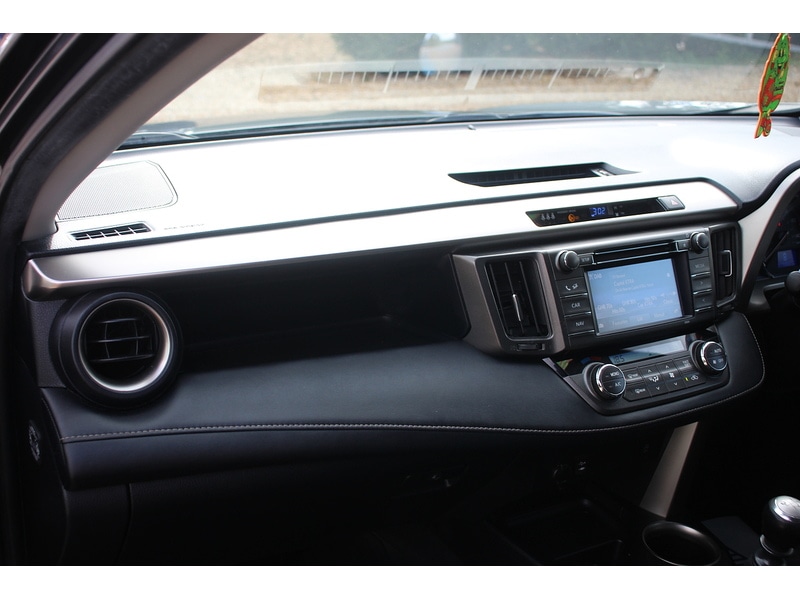 Used Toyota RAV4 2015 for sale - 78054259: Photo 14