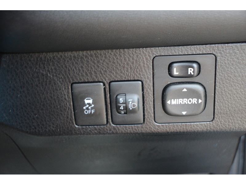 Used Toyota RAV4 2015 for sale - 78054259: Photo 28