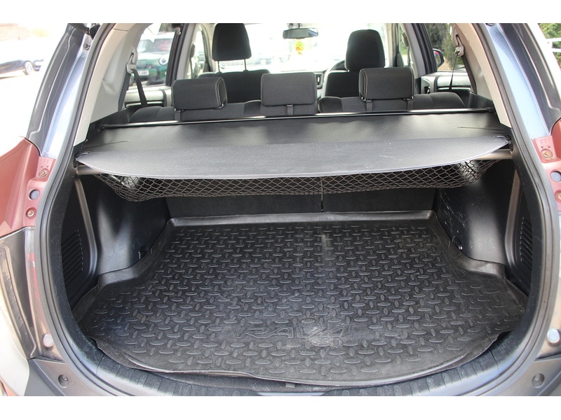 Used Toyota RAV4 2015 for sale - 78054259: Photo 35