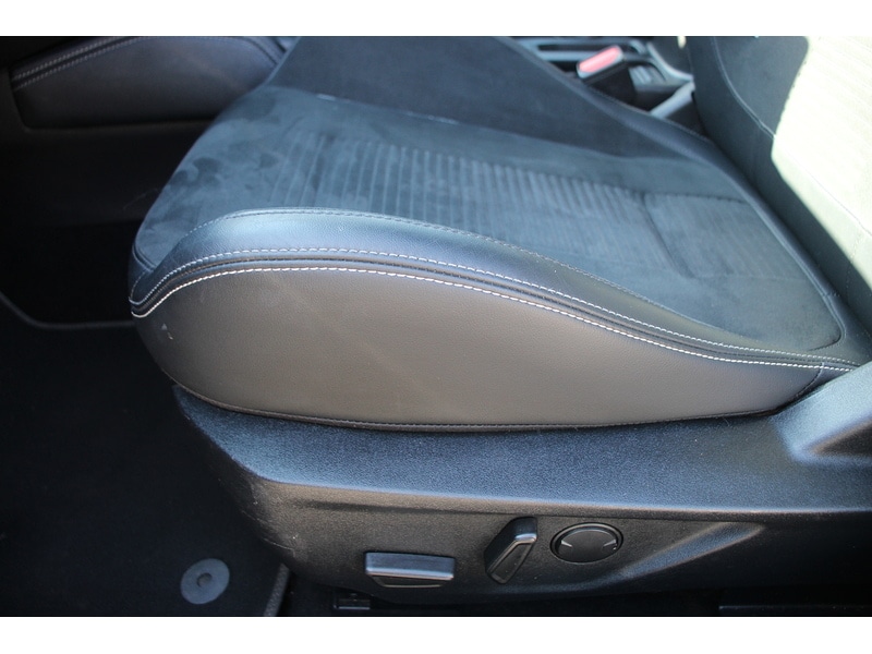 Used Ford Focus 2020 for sale - 78078869: Photo 18