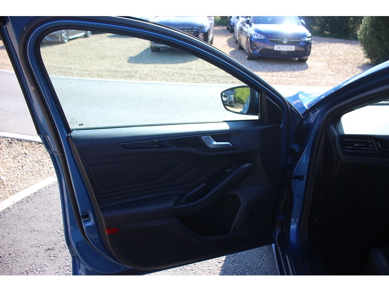 Used Ford Focus 2020 for sale - 78078869: Photo 42