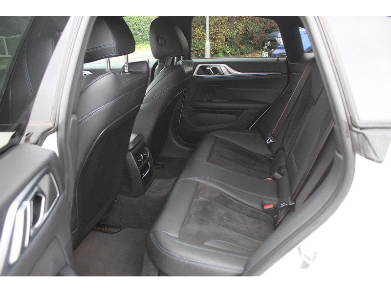 Used BMW i4 2022 for sale - 76454869: Photo 17