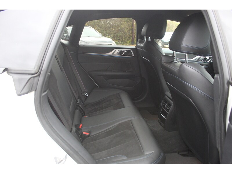 Used BMW i4 2022 for sale - 76454869: Photo 18