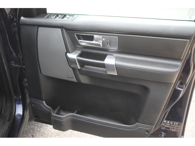 Used Land Rover Discovery 4 2016 for sale - 76081374: Photo 22
