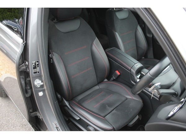 Used Mercedes-Benz GLB 2020 for sale - 76206700: Photo 14