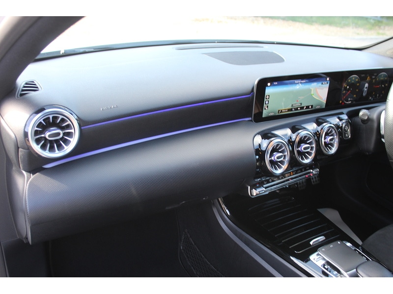 Used Mercedes-Benz A-Class 2019 for sale - 76383164: Photo 14