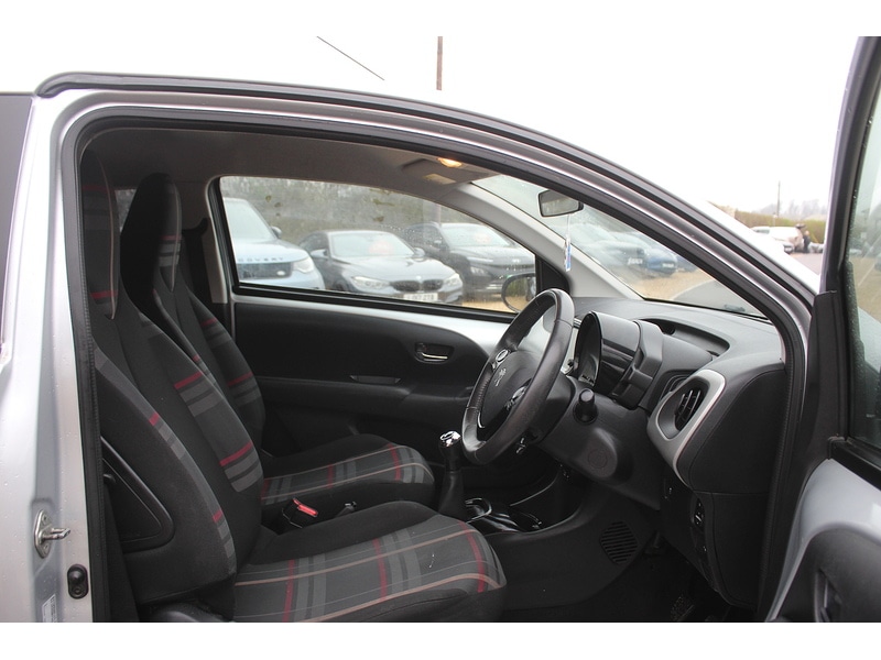 Used Peugeot 108 2014 for sale - 77792623: Photo 11