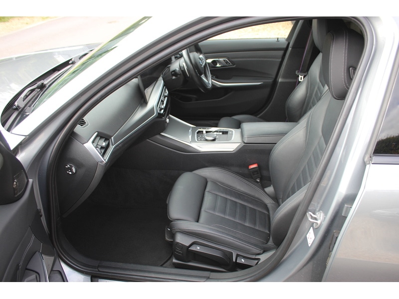 Used BMW 3 Series 2023 for sale - 76185815: Photo 17