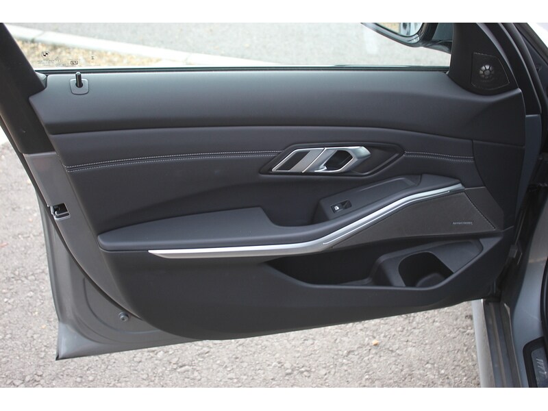 Used BMW 3 Series 2023 for sale - 76185815: Photo 19