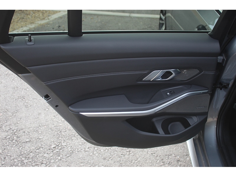 Used BMW 3 Series 2023 for sale - 76185815: Photo 20