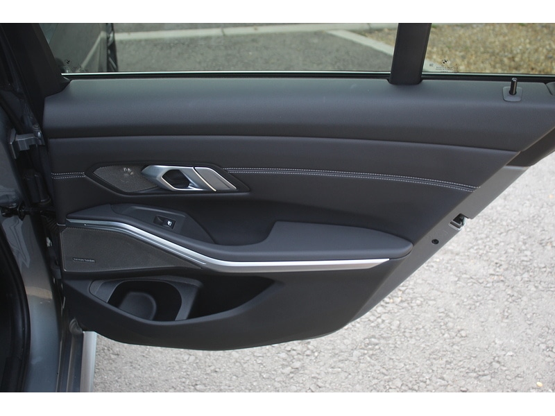 Used BMW 3 Series 2023 for sale - 76185815: Photo 21