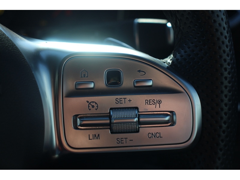 Used Mercedes-Benz E Class 2020 for sale - 78012729: Photo 35