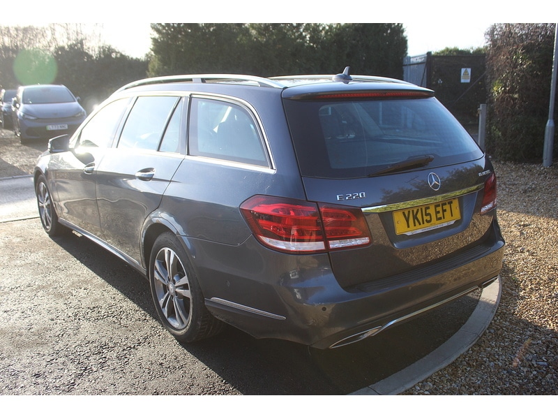 Used Mercedes-Benz E Class for sale - 77104559: Photo 8