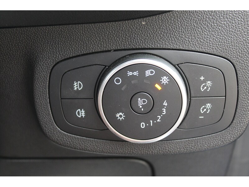 Used Ford Fiesta 2020 for sale - 75685359: Photo 28