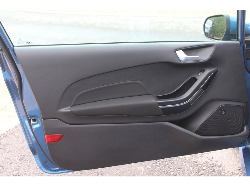 Used Ford Fiesta 2020 for sale - 75685359: Photo 31