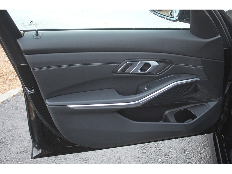 Used BMW 3 Series 2021 for sale - 77605176: Photo 33