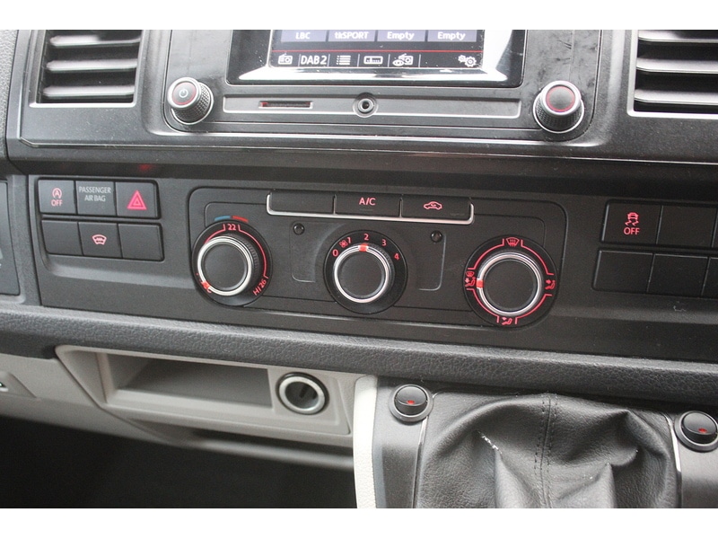 Used Volkswagen Transporter 2016 for sale - 76845878: Photo 26