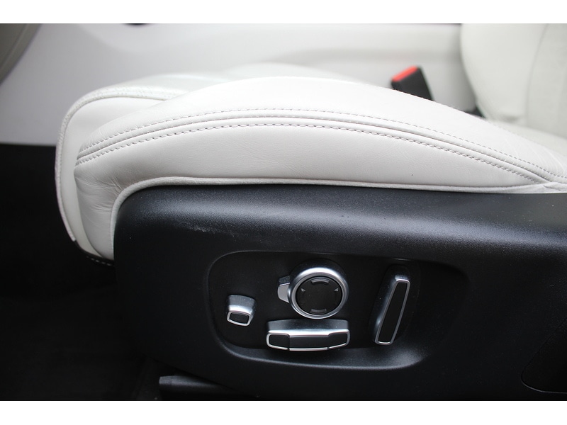 Used Land Rover Range Rover Velar 2019 for sale - 77392574: Photo 16