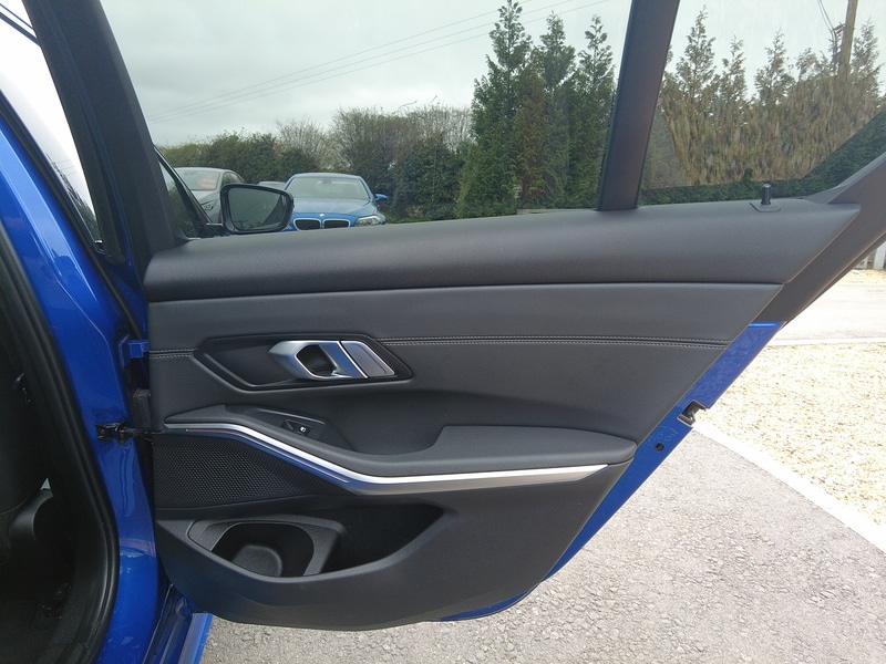 Used BMW 3 Series 2020 for sale - 77990100: Photo 33