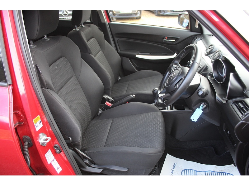 Used Suzuki Swift 2019 for sale - 76821331: Photo 15