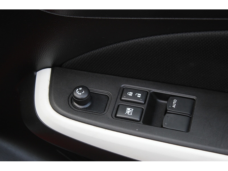 Used Suzuki Swift 2019 for sale - 76821331: Photo 24