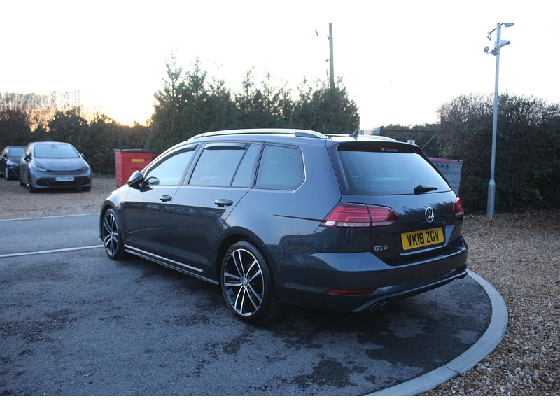 Used Volkswagen Golf 2018 for sale - 77159053: Photo 9