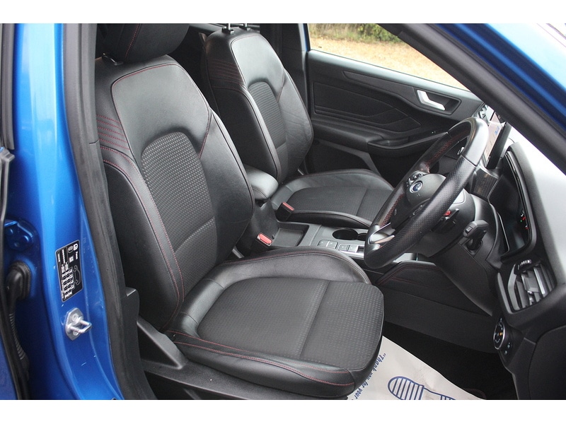 Used Ford Focus 2019 for sale - 76566259: Photo 15