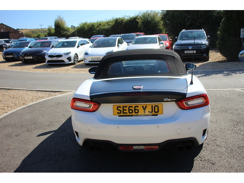 Used Abarth 124 Spider 2016 for sale - 79444142: Photo 11