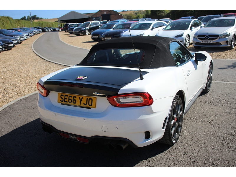 Used Abarth 124 Spider 2016 for sale - 79444142: Photo 12