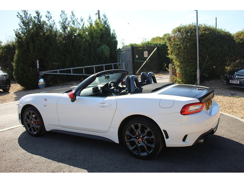 Used Abarth 124 Spider 2016 for sale - 79444142: Photo 16