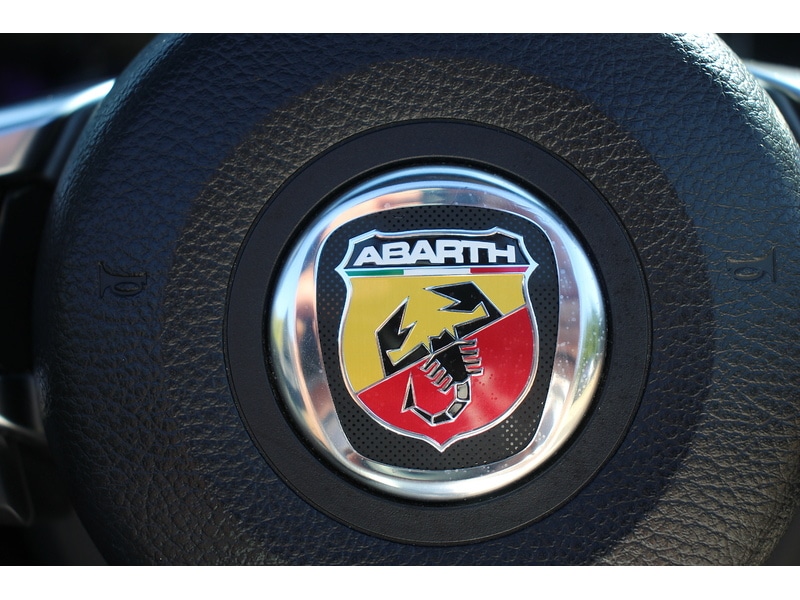 Used Abarth 124 Spider 2016 for sale - 79444142: Photo 30