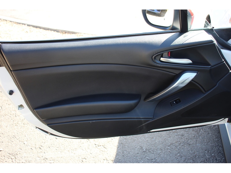 Used Abarth 124 Spider 2016 for sale - 79444142: Photo 35