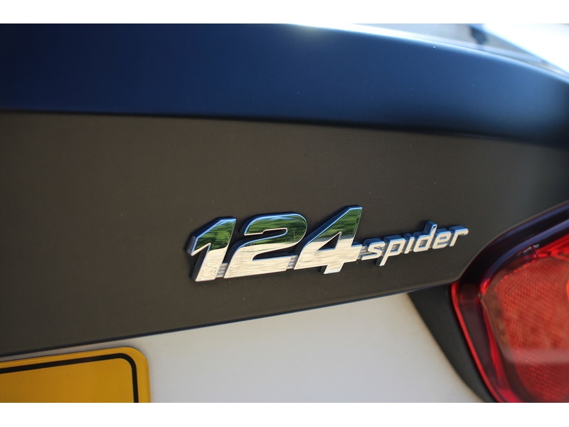 Used Abarth 124 Spider 2016 for sale - 79444142: Photo 38