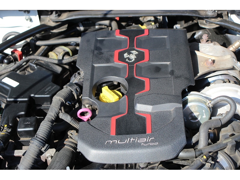 Used Abarth 124 Spider 2016 for sale - 79444142: Photo 41