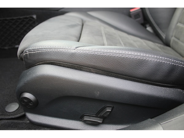 Used Mercedes-Benz C-Class 2018 for sale - 76128044: Photo 18