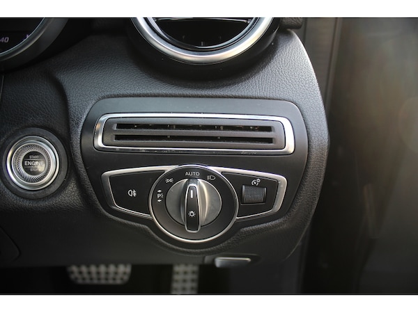 Used Mercedes-Benz C-Class 2018 for sale - 76128044: Photo 32