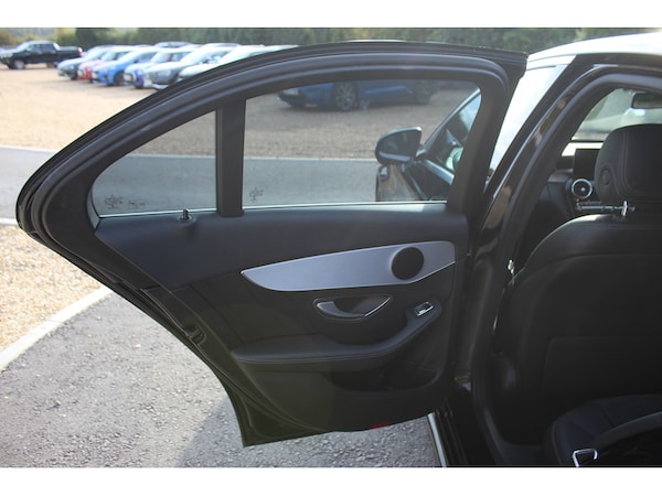 Used Mercedes-Benz C-Class 2018 for sale - 76128044: Photo 36