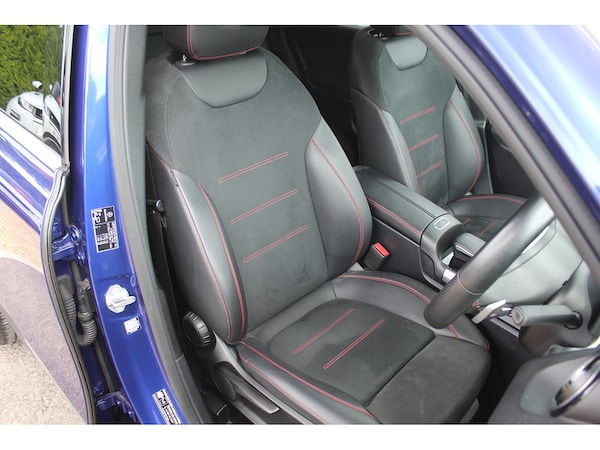 Used Mercedes-Benz GLB 2021 for sale - 75276232: Photo 14