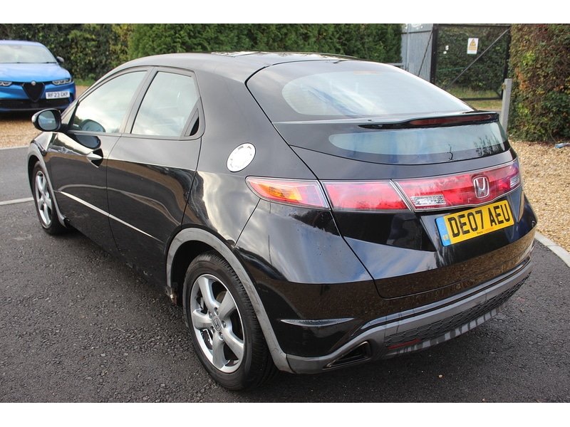 Used Honda Civic 2007 for sale - 76612619: Photo 8