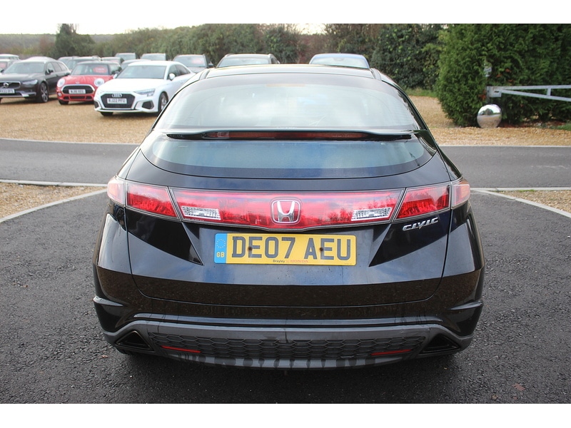 Used Honda Civic 2007 for sale - 76612619: Photo 9