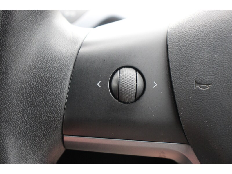 Used Tesla Model 3 2019 for sale - 78031222: Photo 28