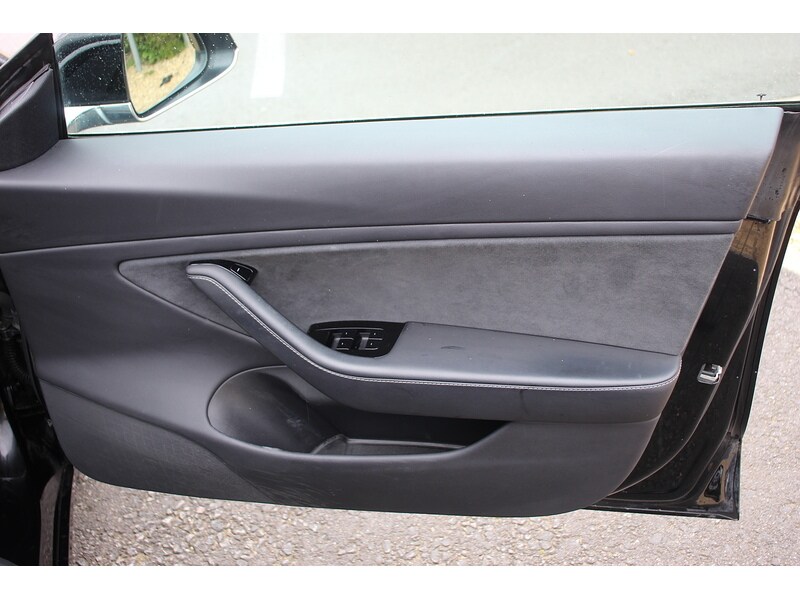 Used Tesla Model 3 2019 for sale - 78031222: Photo 31