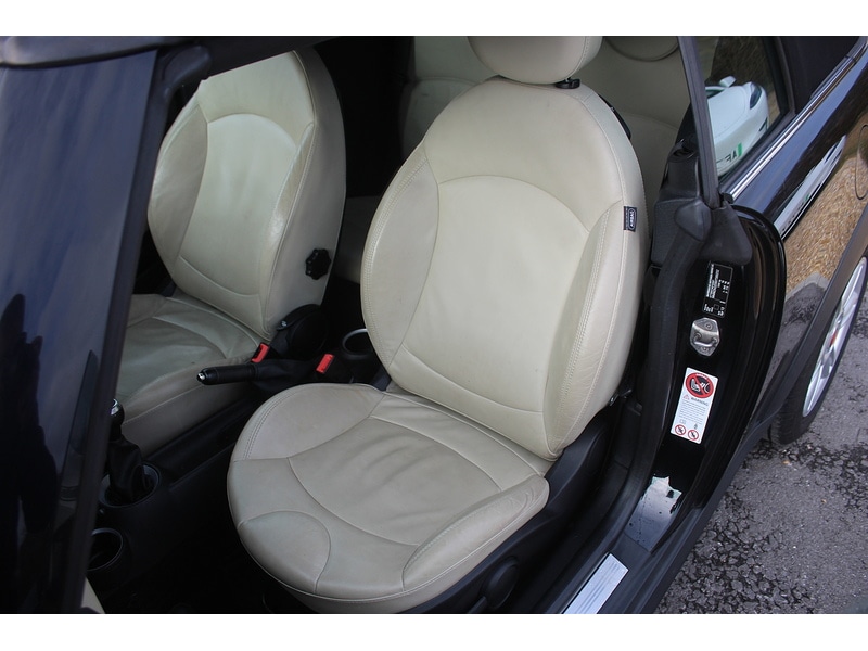 Used MINI Convertible 2013 for sale - 77543597: Photo 10