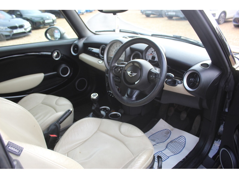 Used MINI Convertible 2013 for sale - 77543597: Photo 7