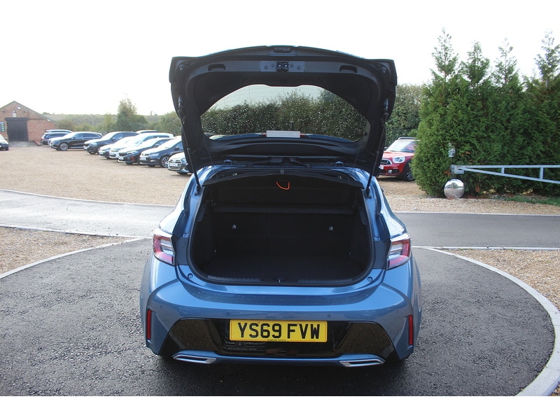 Used Toyota Corolla 2019 for sale - 76157847: Photo 35