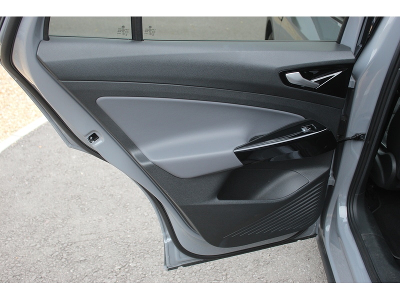 Used Volkswagen ID.5 2023 for sale - 76320058: Photo 12