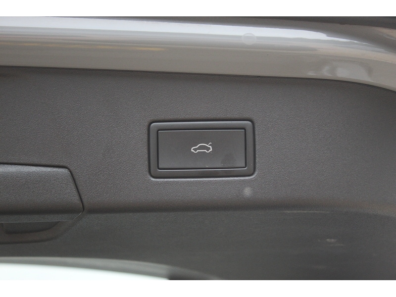 Used Volkswagen ID.5 2023 for sale - 76320058: Photo 37
