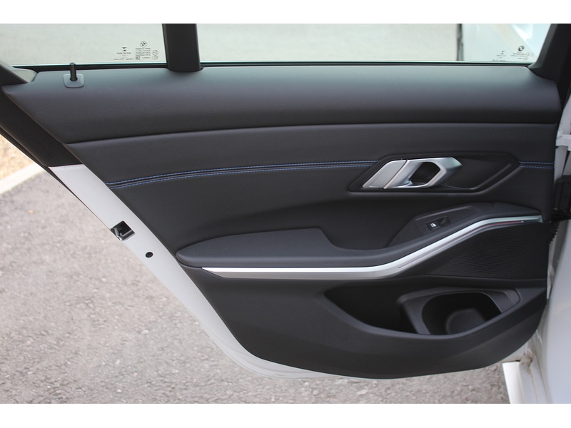 Used BMW 3 Series 2023 for sale - 77974492: Photo 34