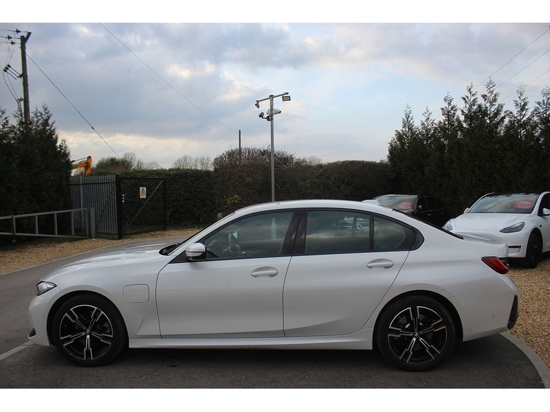 Used BMW 3 Series 2023 for sale - 77974492: Photo 9